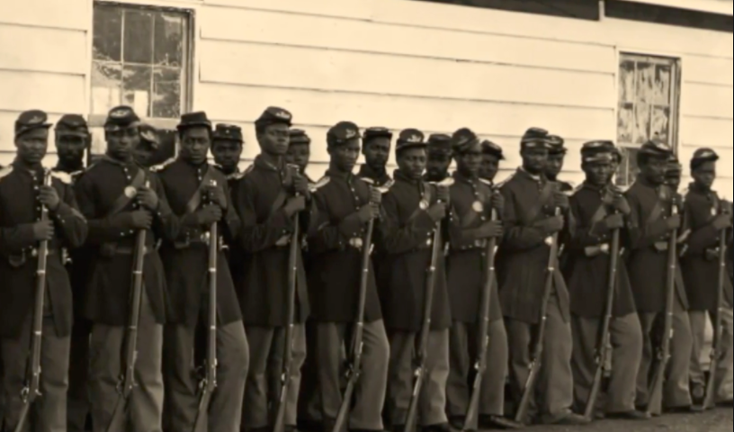 How many African Americans served in the Union army or navy during the Civil War?